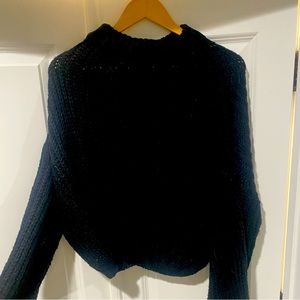 Black waffle knit sweater m